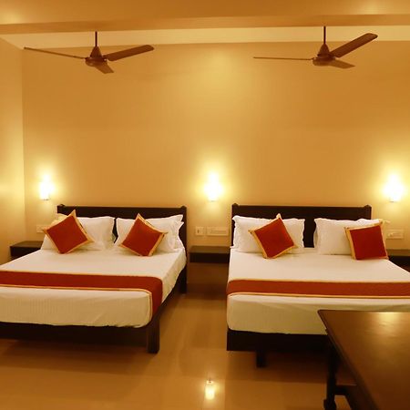 Hotel Sri Devi Kanyakumari Esterno foto