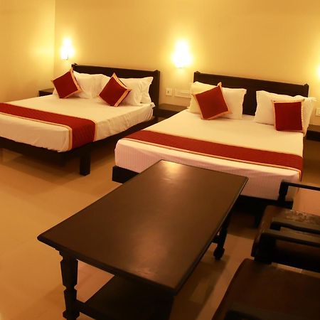 Hotel Sri Devi Kanyakumari Esterno foto