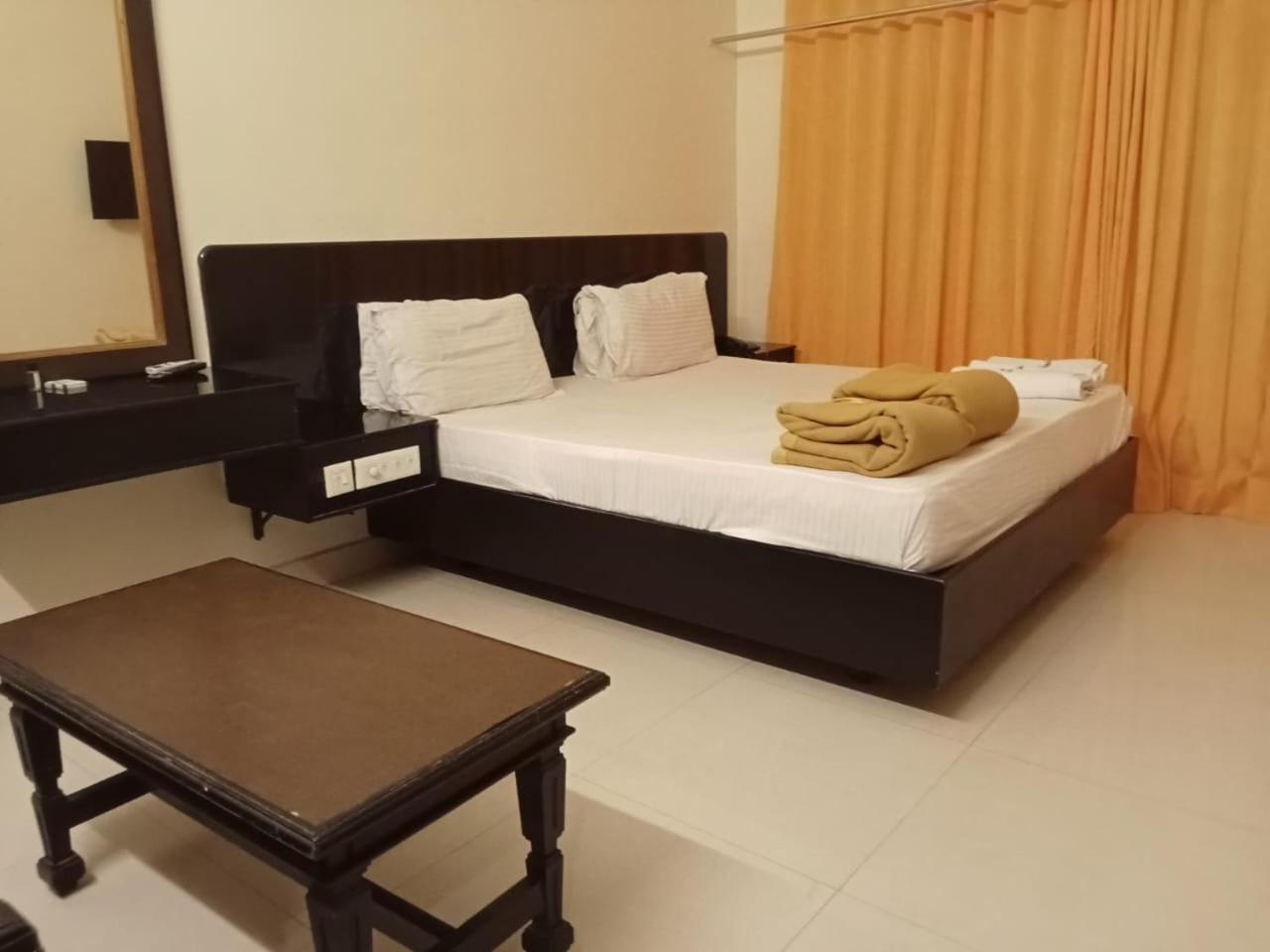 Hotel Sri Devi Kanyakumari Esterno foto