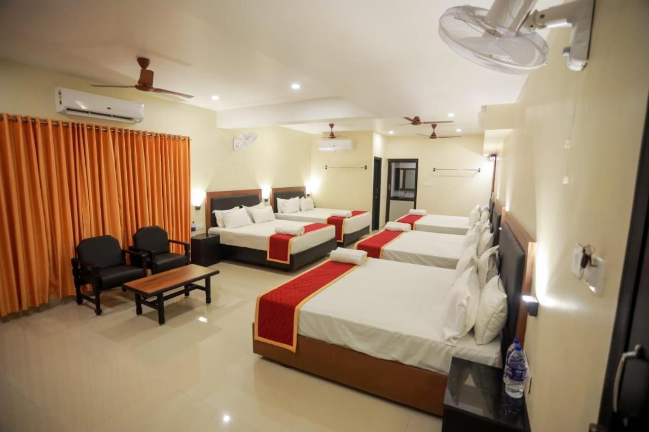 Hotel Sri Devi Kanyakumari Esterno foto
