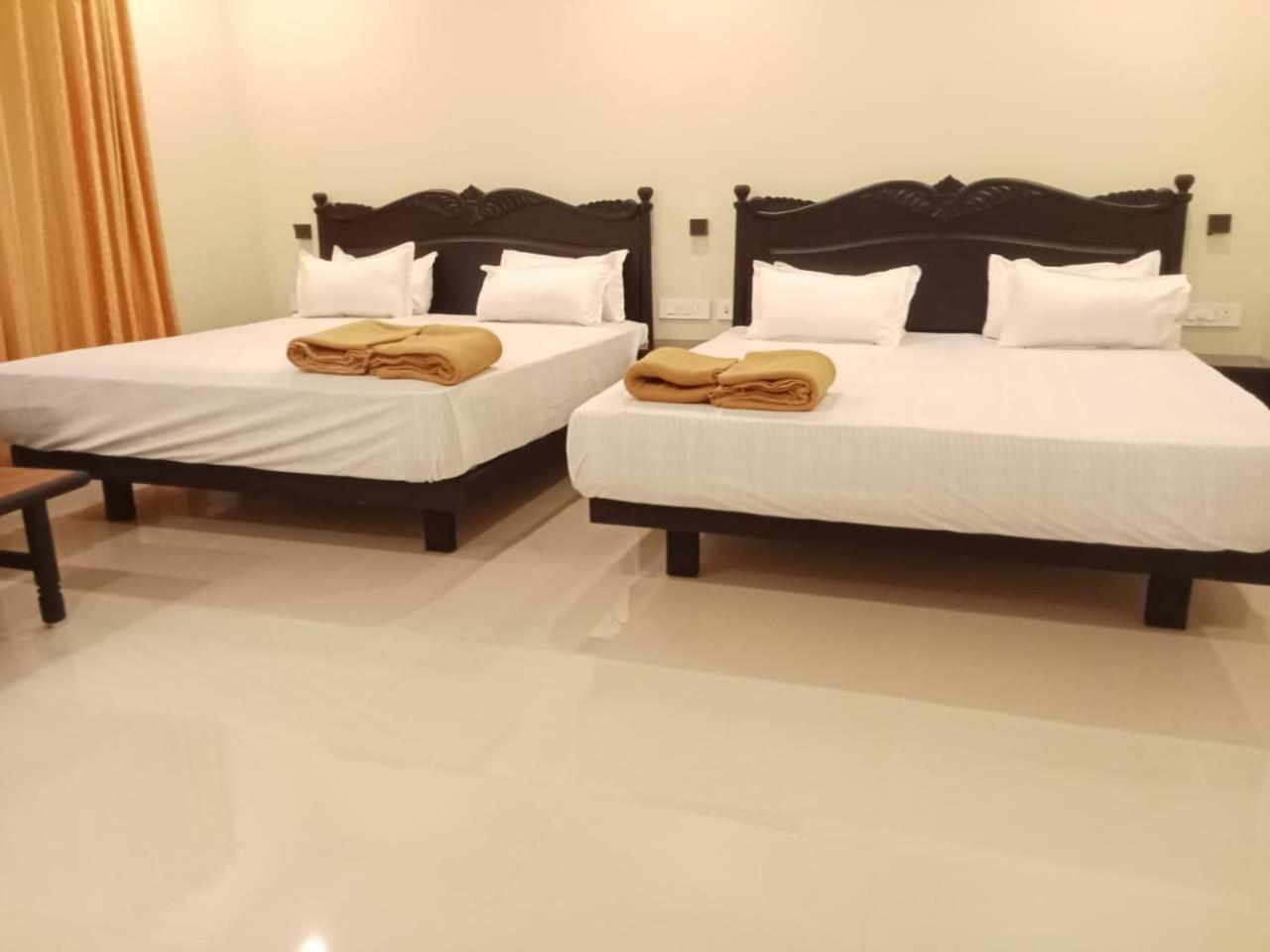 Hotel Sri Devi Kanyakumari Esterno foto