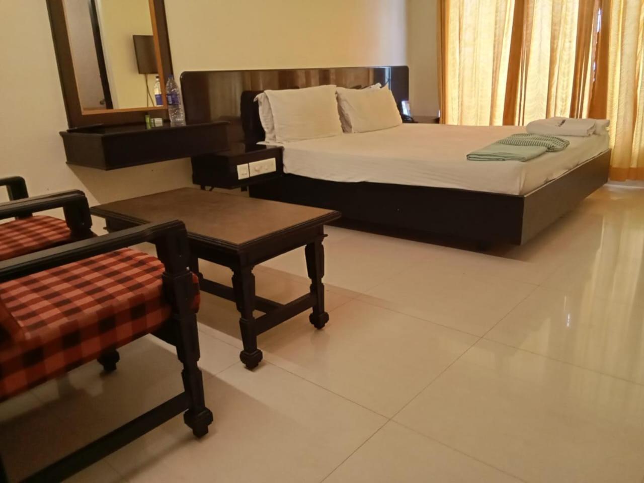 Hotel Sri Devi Kanyakumari Esterno foto